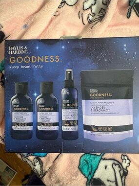 Baylis & Harding Goodness Lavender & Bergamot Bath & Body Set - sleep